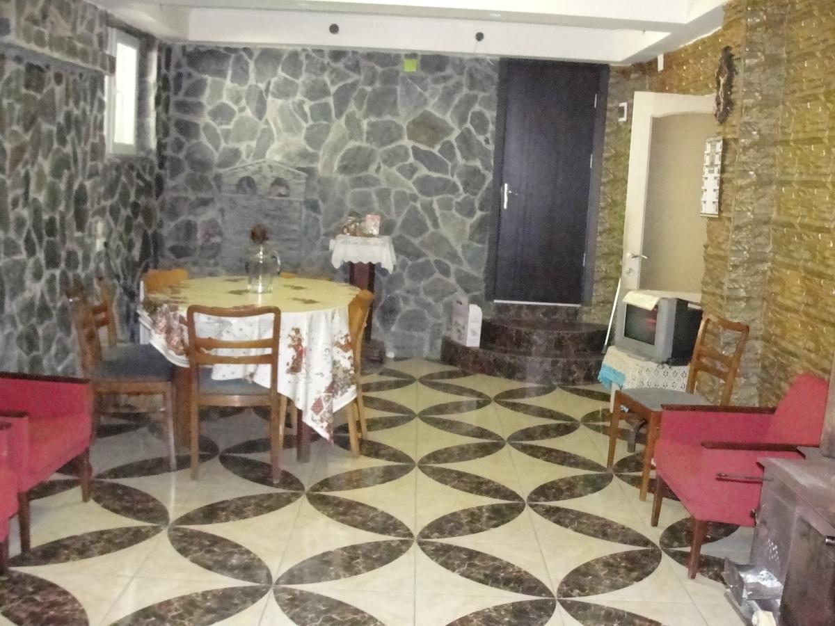 Guest House 26 Mestia Exterior foto