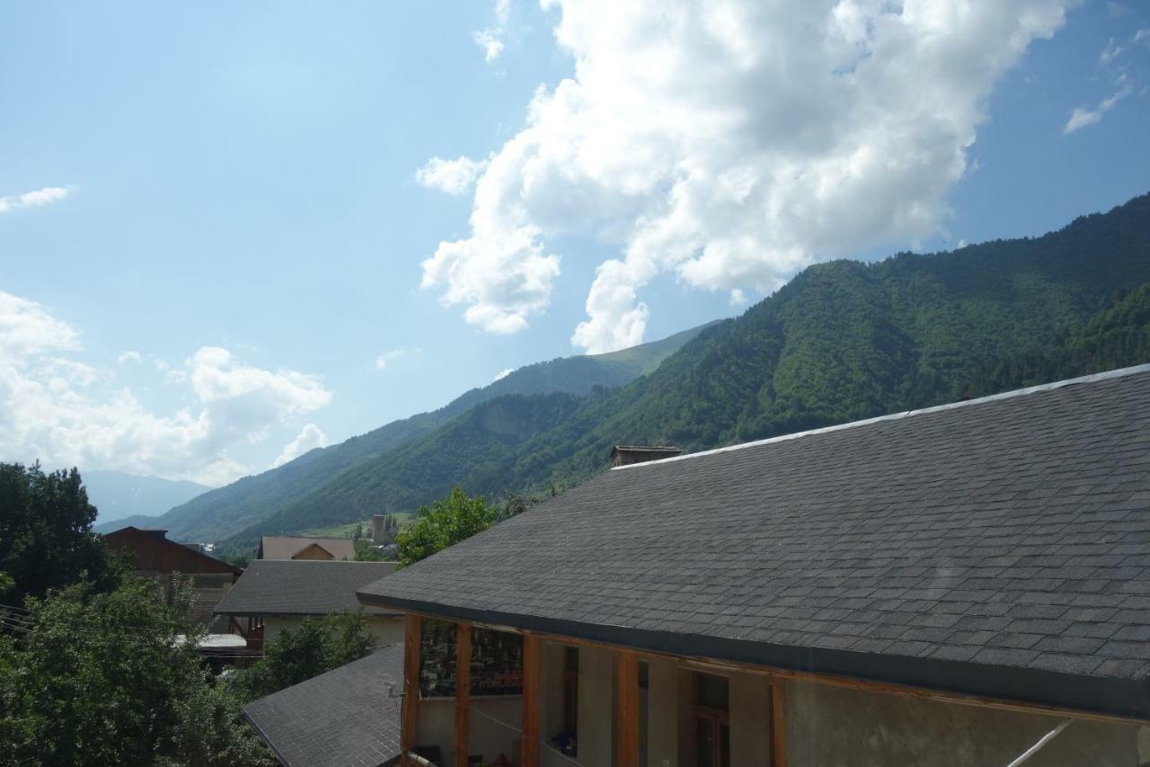 Guest House 26 Mestia Exterior foto